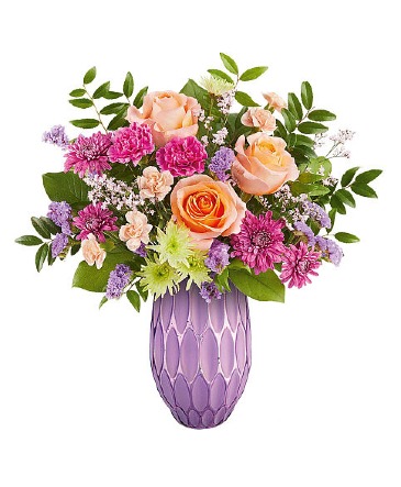 Pretty Glow Bouquet in Winnipeg, MB | KINGS FLORIST LTD Pretty Glow Bouquet in Winnipeg, MB | KINGS FLORIST LTD