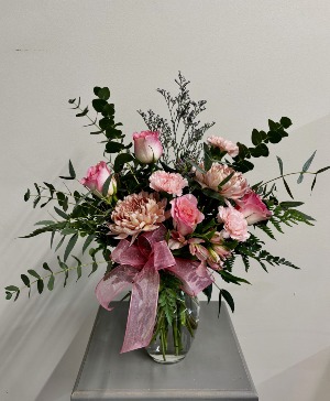 Pretty in Pink Floral Arrangement