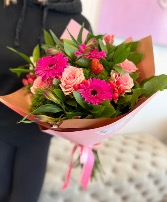 Pretty in Pink  Flower Bouquet 