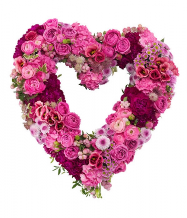 Pretty in pink heart.  Lovely mixed flower heart