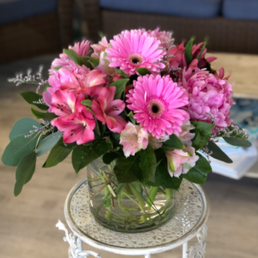 Pretty in Pink Vase Arrangement in Mattapoisett, MA | Blossoms Flower Shop Pretty in Pink Vase Arrangement in Mattapoisett, MA | Blossoms Flower Shop