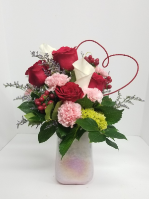 Pretty in Quartz in Liberal, KS | THE FLOWER BASKET Pretty in Quartz in Liberal, KS | THE FLOWER BASKET