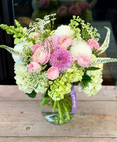 Pretty & Lovely Vase Bouquet