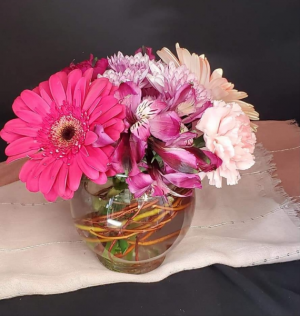 Pretty mini bouquet  