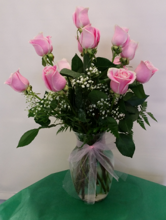 Pretty Pink Dozen Roses Vase Arrangement