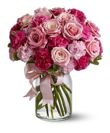  Pretty Pinks Floral Bouquet in Whitesboro, NY | KOWALSKI FLOWERS INC.