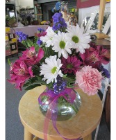 Pretty Posey's vase arrangement