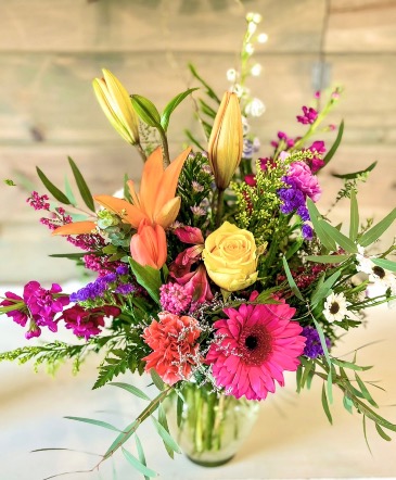 Fresh Flower Daily Special  Fresh Special 2 in Dixon, IL | WEEDS FLORALS, DESIGN & DECOR