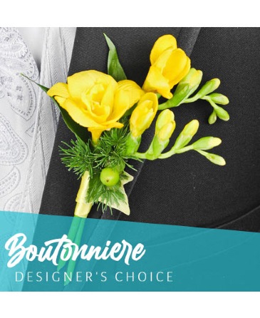 Prom Boutonniere Designer's Choice in Massillon, OH | CUMMINGS FLORIST