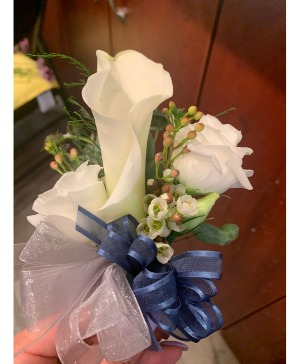 Prom corsage