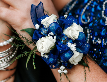PROM CORSAGE Call for Custom Floral Designs 562-944-5814 in Whittier, CA | Rosemantico Flowers