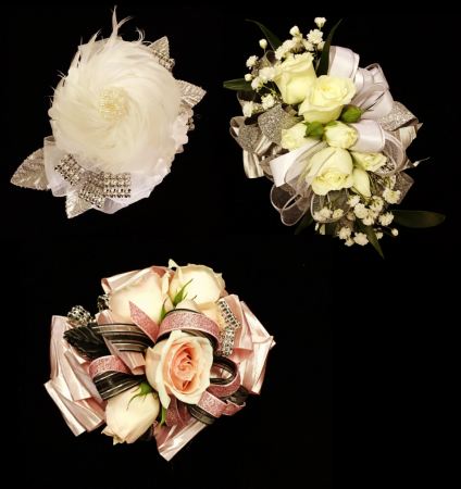 prom arm corsage