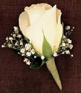 BOUTONNIERE Rose Boutonniere in Bend, OR | AUTRY'S 4 SEASONS FLORIST
