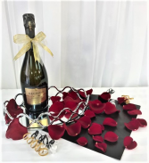 Prosecco Brut & Rose Petals Gift