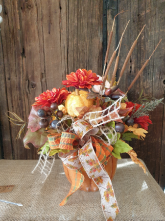 Pumpkin fall arrangement