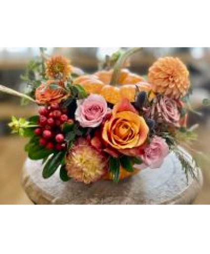 Pumpkin Petals Holiday Centerpiece