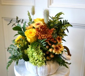 Pumpkin Spice Flower Arrangement