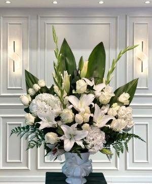 Pure Valley Tribute Sympathy Arrangement