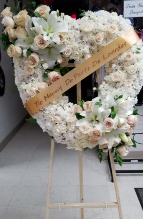 Purest Love Heart Funeral Wreath in El Paso, TX - Como La Flor