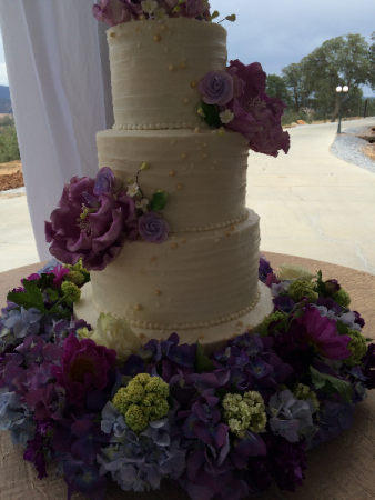 Purple & Green Cake Cake Flowers