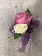 LOVELY LAVENDER PROM BOUTONNIERE