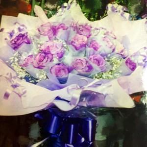 Purple Roses Bouquet Hongkong Style