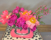 PURSE  VASE ARRANGEMENT 