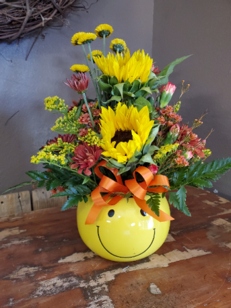 Putting a smile on Vase arrangement 