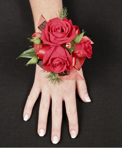 PUTTING ON THE RITZ WRIST CORSAGE