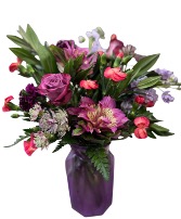 Queen Bee Bouquet 