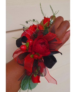 Queen of Hearts Corsage 