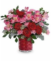 Queen of Hearts Valentine's Day Arrangement