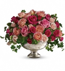 Queen's Court Arrangement Perfect for any Occasion!