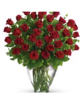 R 36 Roses in a vase Vase of Roses