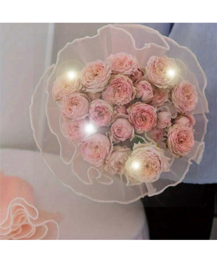 Radiant Love Bouquet Arrangement