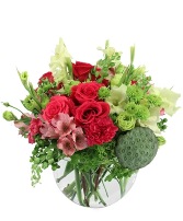 Classic Dozen Roses Red Rose Arrangement in Bracebridge, ON - CR