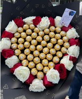 Ramo Buchon Bi-Color with Chocolate Heart Bouquet of Roses Bi-Color in Columbus, Indiana | Florist MK