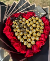 Ramo Buchon With Chocolate Heart Bouquet of Roses