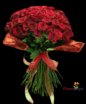 Ramo Magico de Rosas Rojas Rosas de Tallo Largo Atadas a Mano (Ramo Buchon) in Miami, FL | FLOWERTOPIA