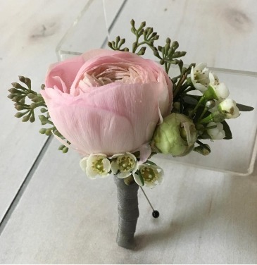 Davis Floral Ranunculous Boutonniere  in Fort Worth, TX | DAVIS FLORAL DESIGNS