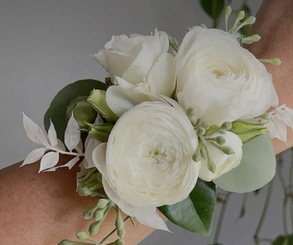 Ranunculus Corsage   