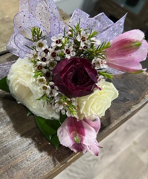 Ranunculus/Alstroemeria/Rose Corsage 