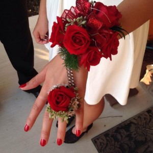 Ravishing Reds Corsage T&V Exclusive