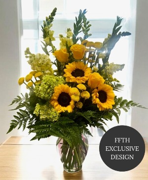 Ray of Sunshine Flower Arrangement