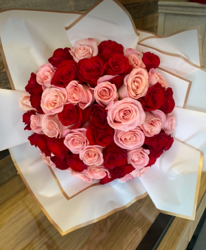 Red and pink bouquet  