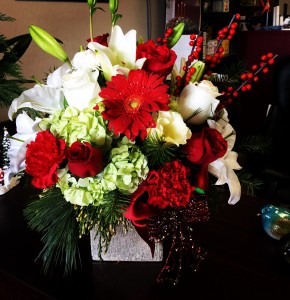 Red and white cube vase arrangement 