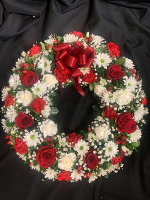 Red and White Fresh Sympathy Wreath in Red Lake, ON | FOREVER GREEN GIFT BOUTIQUE Red and White Fresh Sympathy Wreath in Red Lake, ON | FOREVER GREEN GIFT BOUTIQUE