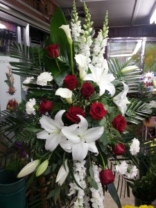 Red and White Radiance Standing Spray in Albany, NY | CENTRAL FLORIST Red and White Radiance Standing Spray in Albany, NY | CENTRAL FLORIST