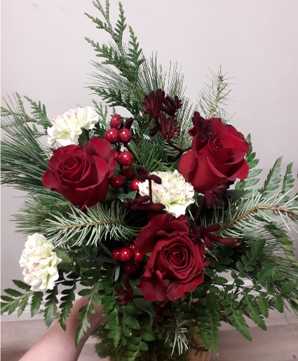 Red Christmas Bouquet 