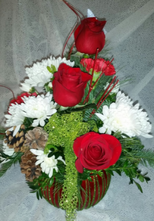RED CHRISTMAS BOWL RED ROSES & WHITE MUMS
